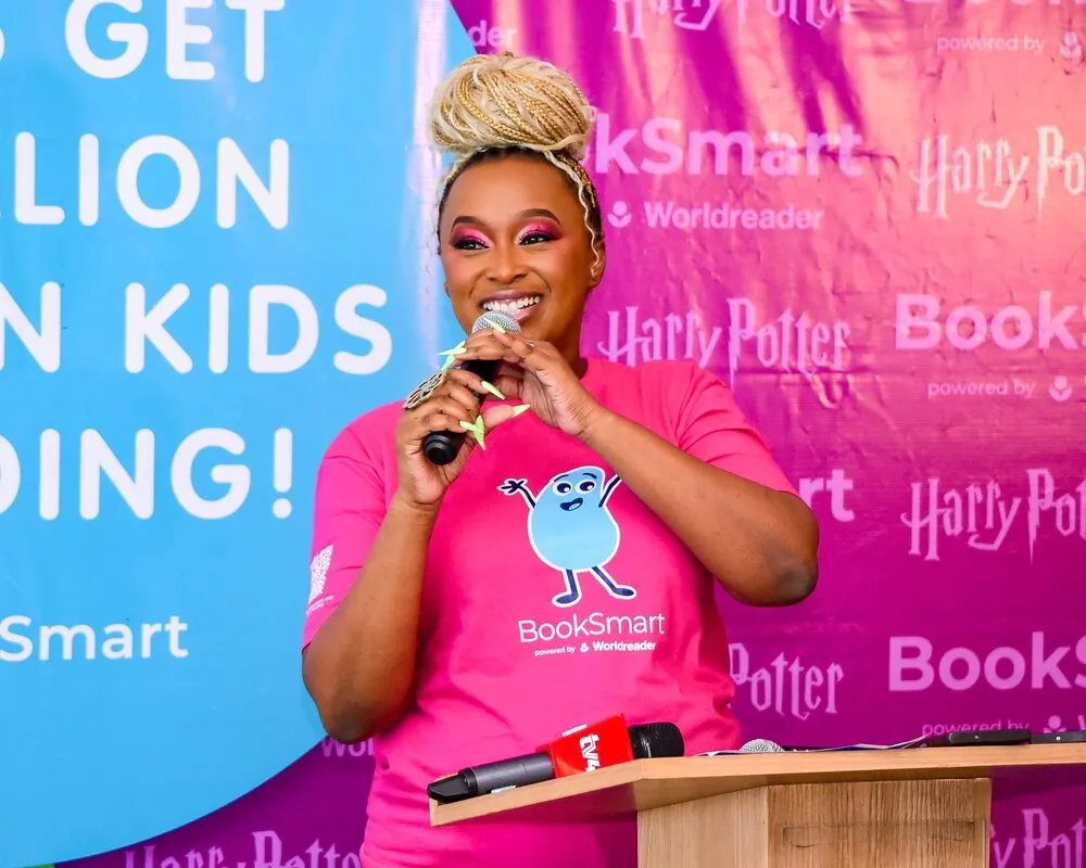 Hosting the launch of Book Smart by World Reader